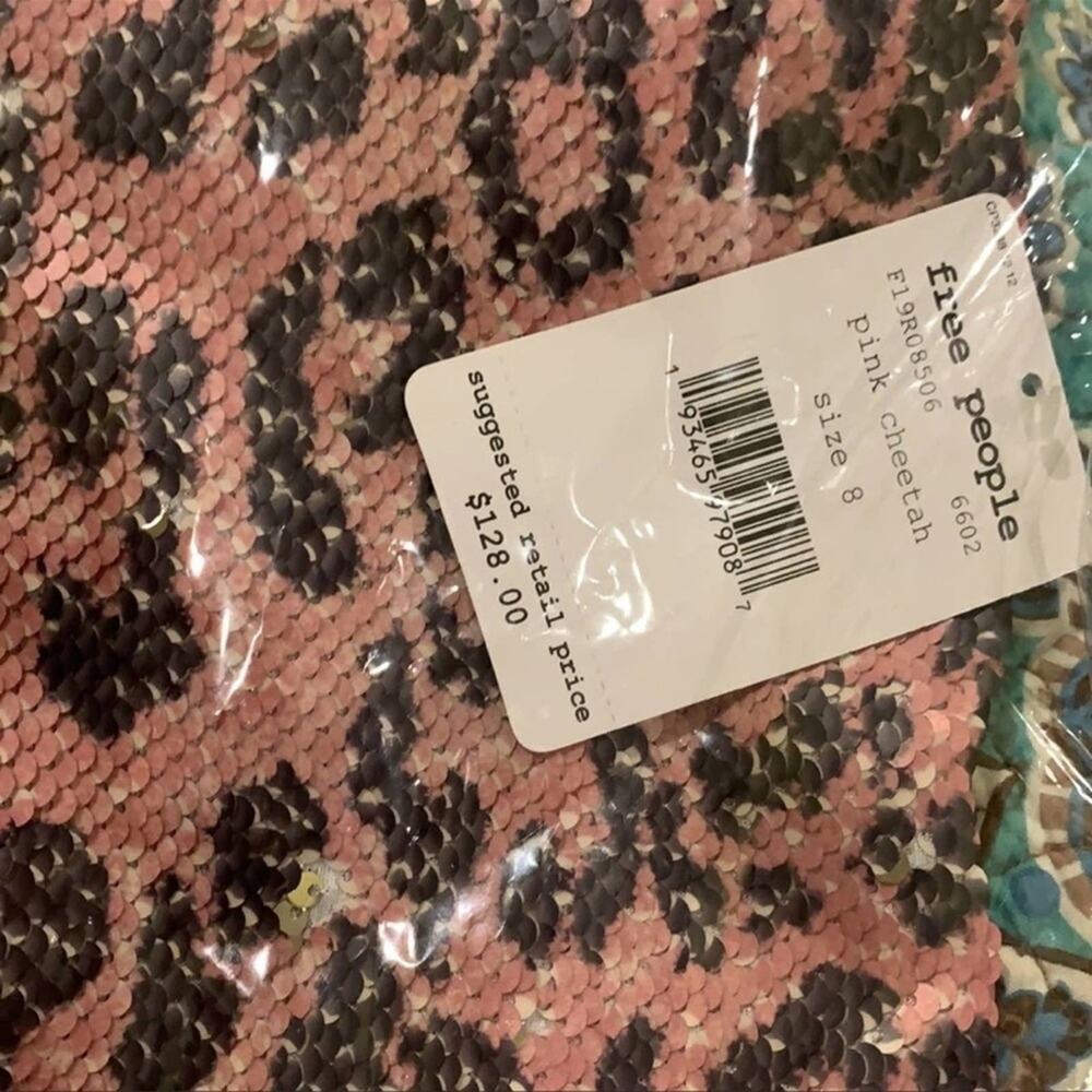 NWT Free People Skinny Sequin Mini Skirt Pink Cheetah  Size 8 - Picture 11 of 13